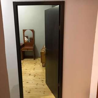 Гостевой дом Guesthouse am Museum Местиа Двухместный номер Делюкс с 1 кроватью и ванной-5